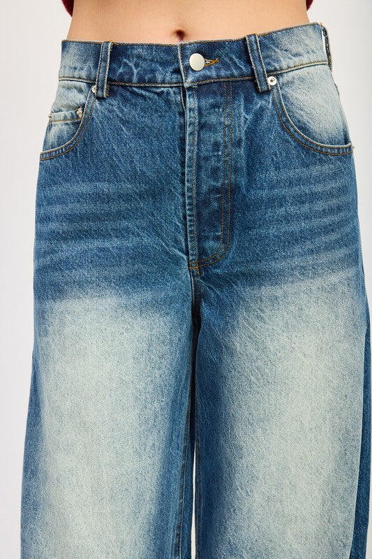 MEDIUM WASH HORSESHOE JEANS